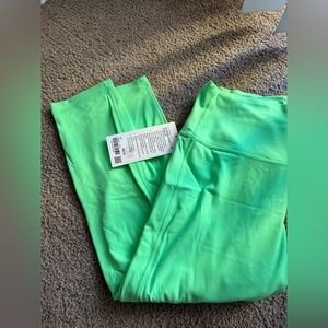 NWT Align HR Crop Leggings 💚